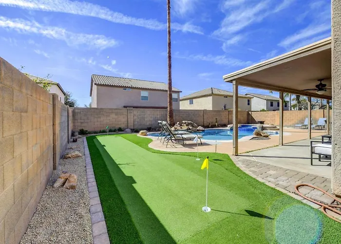 Putting Green, Pool & Spa: In Queen Creek! Ferienhaus
