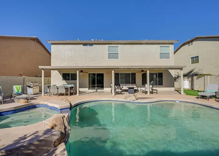 Putting Green, Pool & Spa: In Queen Creek! Ferienhaus