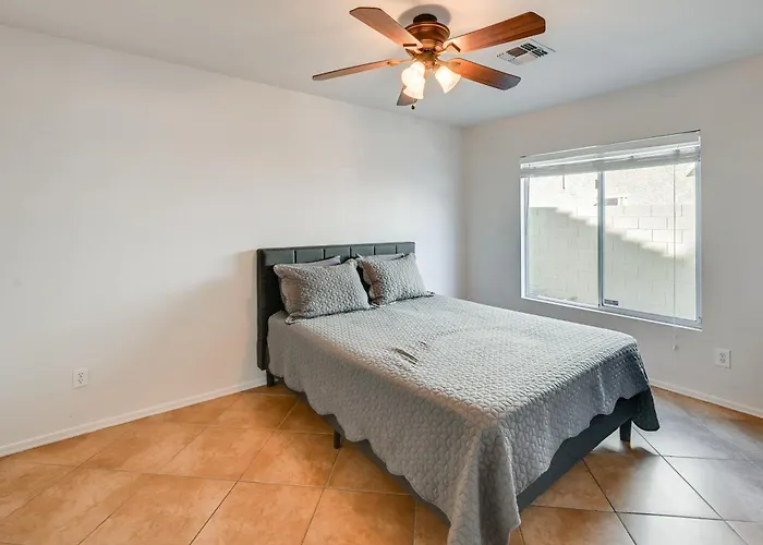 Ferienhaus Putting Green, Pool & Spa: In Queen Creek! *